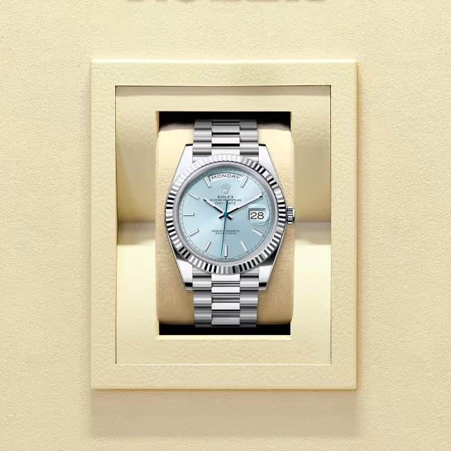 デイデイト 40 | オイスター、40 mm、プラチナ リファレンス 228236-0018