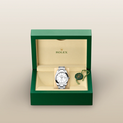 Rolex デイトジャスト オイスター、41 mm、オイスタースチール